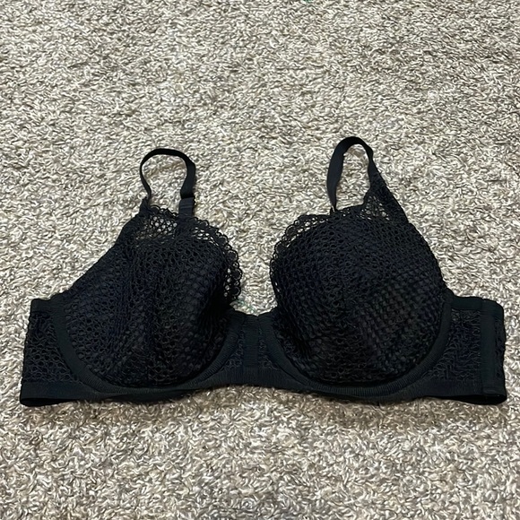 Victoria's Secret Other - Victoria’s Secret Plunge Bra Underwire